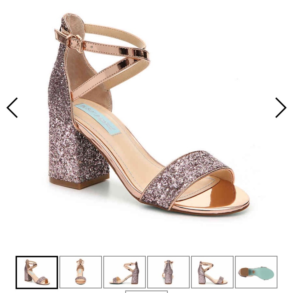 NWT Betsey Johnson Libra glitter sandal with box